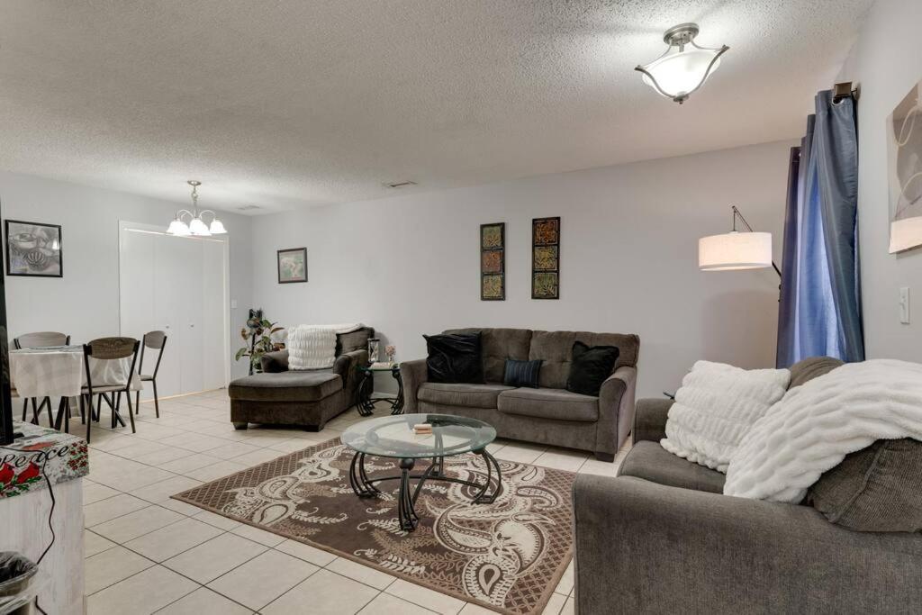 נאשוויל Lovely 2 Bdr Condo With Balcony 2M To Broadway מראה חיצוני תמונה